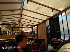 -老板恋上鱼(荣盛广场店)