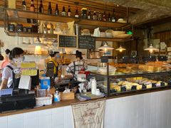 面包甜点陈列柜-仙峰天然面包(迎宾路店)
