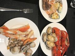 -圣丰索菲特·2 On 988 Café 自助餐厅