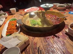 -小龙翻大江文化火锅(宽窄店)