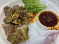 -伊穆祥牛肉面总店·清真
