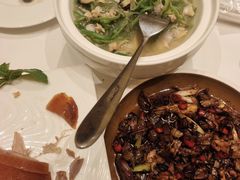-贝勒爷·酥不腻烤鸭