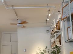 -Cafe on warm(丹霞店)