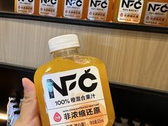 -涨巢·潮玩水疗局