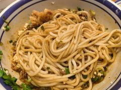 -云阿蛮云南生烫牛肉米线(奉贤路店)