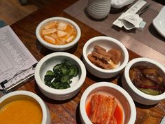 -萨拉伯尔(燕莎友谊商城店)