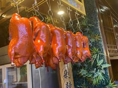 -阿瓦山寨·湘菜现炒·剁椒鱼头王(咸阳总店)