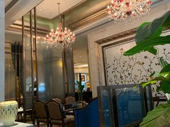 大堂-香榭大堂吧 Champs-Elysées Bar(上海南新雅皇冠假日酒店)