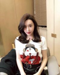 -东秀护肤造型