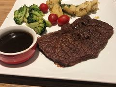 -必胜客(新中纬店)