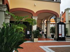 -佛罗伦萨小镇广佛名品奥特莱斯(疏港路店)