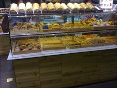 面包甜点陈列柜-多乐之日(和平伊势丹店)