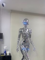 -米娜护肤造型