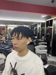 -贝勒爷专业男发
