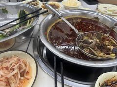 -周良天山牛杂城(天山路总店)