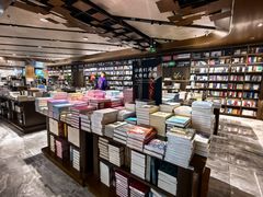 -凤凰国际书城(凤凰广场店)