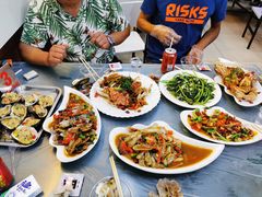 -覃记海鲜美食餐厅