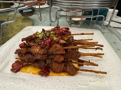 -鑫皇朝酒店(建设一路店)