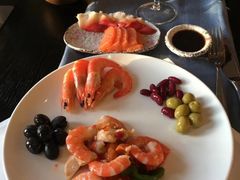 -领鲜活海鲜榴莲自助火锅(东门店)