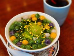 青提酒酿冰汤圆-寄畅興·百年蟹黄面·万国建筑群(外滩27号店)