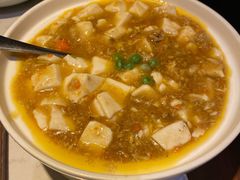 蟹粉豆腐-卯时·龙光雅宴·精致锡帮菜(惠山古镇店)