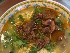 -金杨拉面王小吃面馆·牛三宝面·红烧牛肉粉