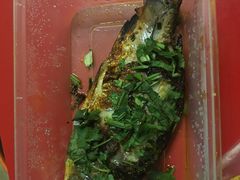 -陈员外正宗夹江烧烤(广福路店)