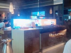 -呷哺呷哺(融创茂店)