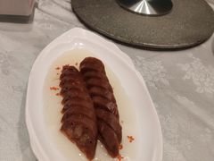 -品悦酒店(三林古镇店)