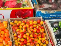 -上海龙吴水胜海发市场