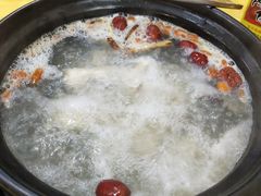 -濠轩阁特色生蚝火锅(水湾路店)