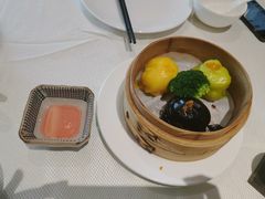 三味珍宝虾饺-粤域茶餐厅