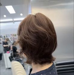 -Tloml salon