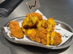 -W COLLECTIVE  DESSERT SHOP