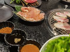 -喵小乙碳火烤肉(大坪协信星光天地店)