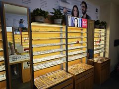-优医视平价眼镜蔡司依视路折扣工厂店(十里堡店)