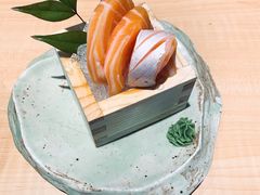 三文鱼刺身-TORO MaKi 寿司·日料(华创店)