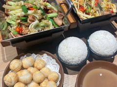 -川堂风·跷脚牛肉·乐山爆炒(宝山日月光店)