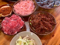 -正南齊北重庆老火锅(光华村直营店)