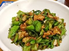 不二小炒肉-老板很二(吉大店)