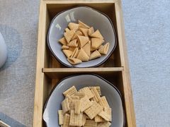 -有红鸡毛店·川菜(建设路店)