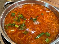 -黄利砖万峰林布依特色酸笋牛肉馆