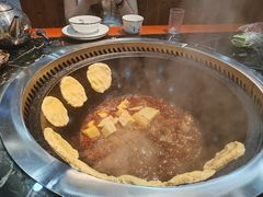 -袁小二大东北铁锅炖(吉祥村总部)