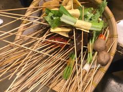 -马路边边串串香形象店(磐石路店)