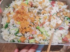 -蜜桃餐厅·伴山(湖滨商业街店)