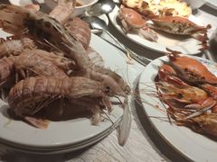 -领鲜活海鲜榴莲自助火锅(东门店)