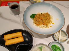 -馋三尺蟹粉小笼(人民广场店)