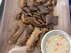 卤水鹅翅鹅掌蘸蒜泥醋-芭厘·农庄老字号.电饭煲五指毛桃焗鸡