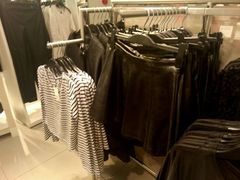 -H&M(星河城店)