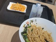 -鼎义丰功夫面(星光大道店)